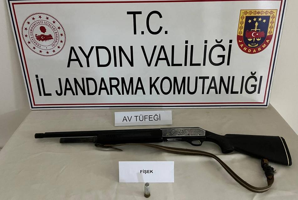 Aydın’da sarhoş sürücü mahallede dehşet saçtı