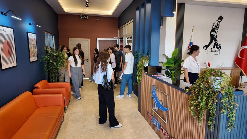 Sınav İleri Kurs 15 yıl aradan sonra yeniden Aydın’da