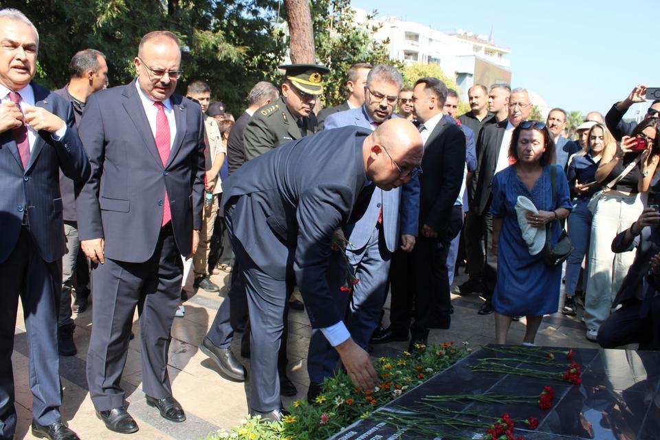AYDIN'IN DÜŞMAN İŞGALİNDEN KURTULUŞUNUN 102. YILDÖNÜMÜ KUTLANDI