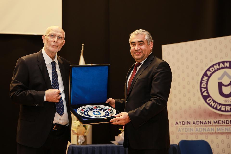 ADÜ akademik camiasında büyük veda: Prof. Dr. Bolaman emekli oldu