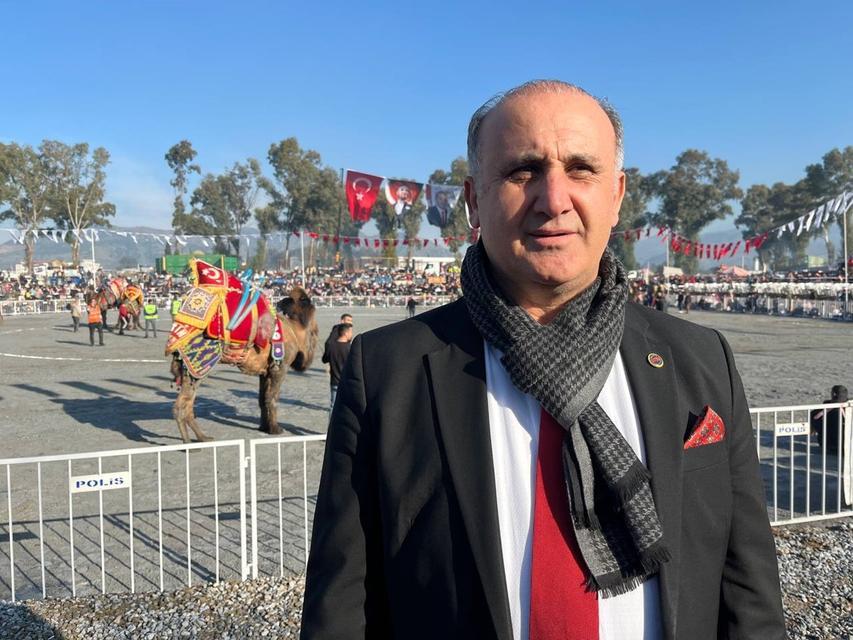PEHLİVAN DEVELER YILIN İLK GÜREŞİNDE İNCİRLİOVA'DA KOZLARINI PAYLAŞTI