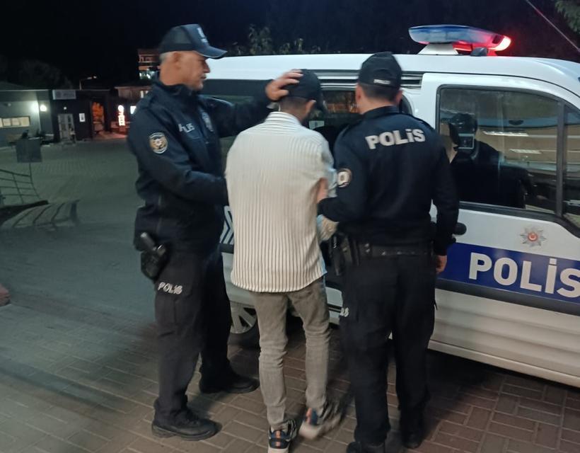 DOLANDIRICI, BOZDOĞAN POLİSİNDEN KAÇAMADI TAKİP EDİLDİ, YAKALANIP ADALETE TESLİM EDİLDİ
