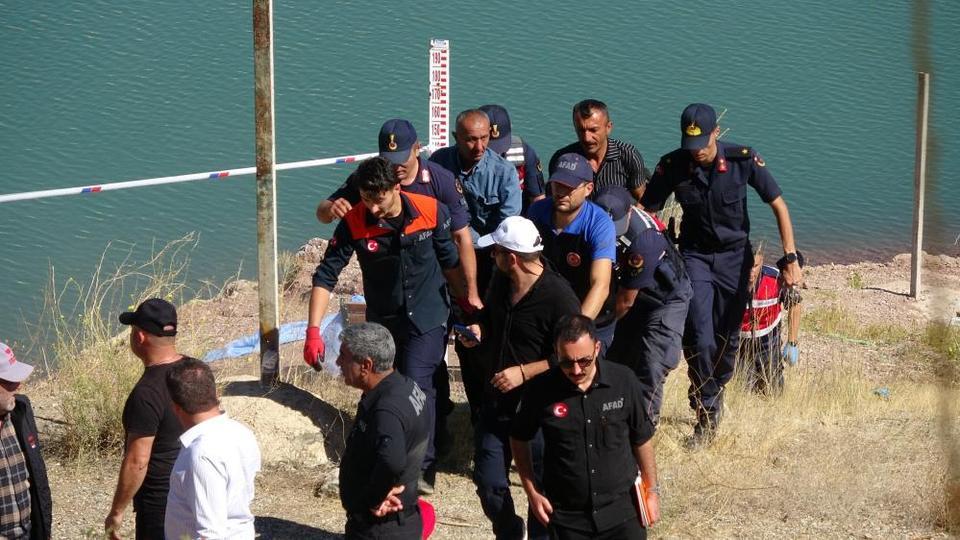 Barajda kaybolan emekli polisin cansız bedenine ulaşıldı