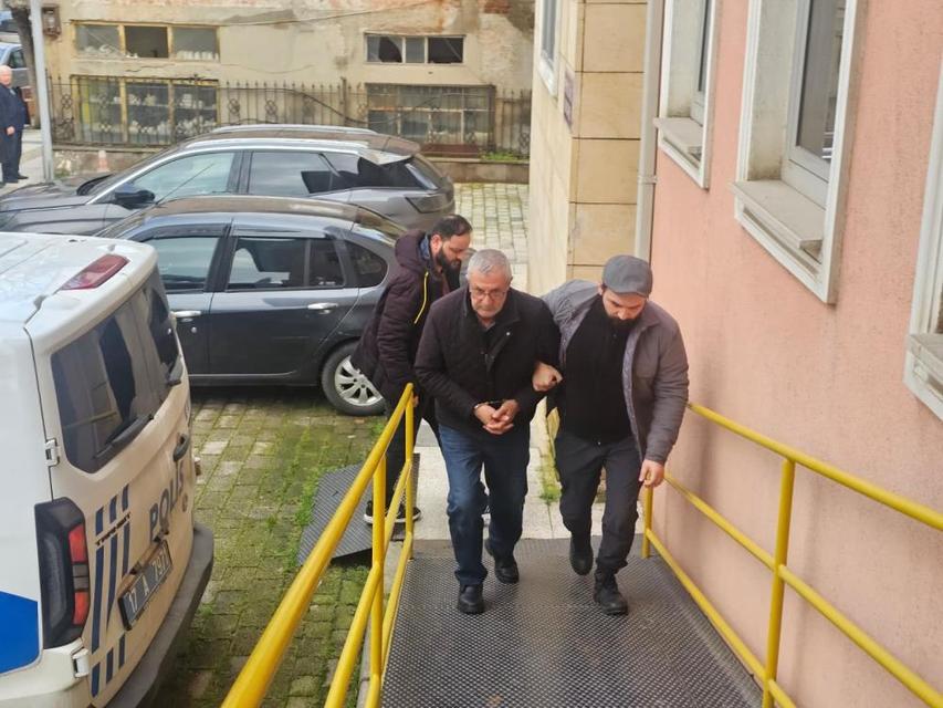 Altın tartışması kanlı bitti: Baba oğlunu bıçaklayarak öldürdü