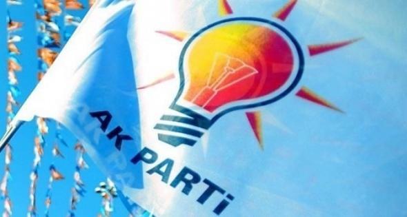 CHP'den istifa eden Belediye Başkanı AK Parti'ye katıldı