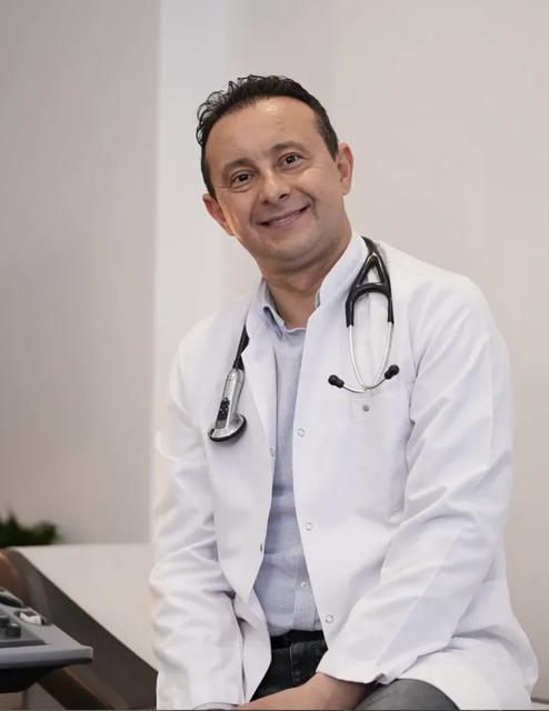 Kardiyoloji Uzmanı Prof. Dr. Hasan Güngör