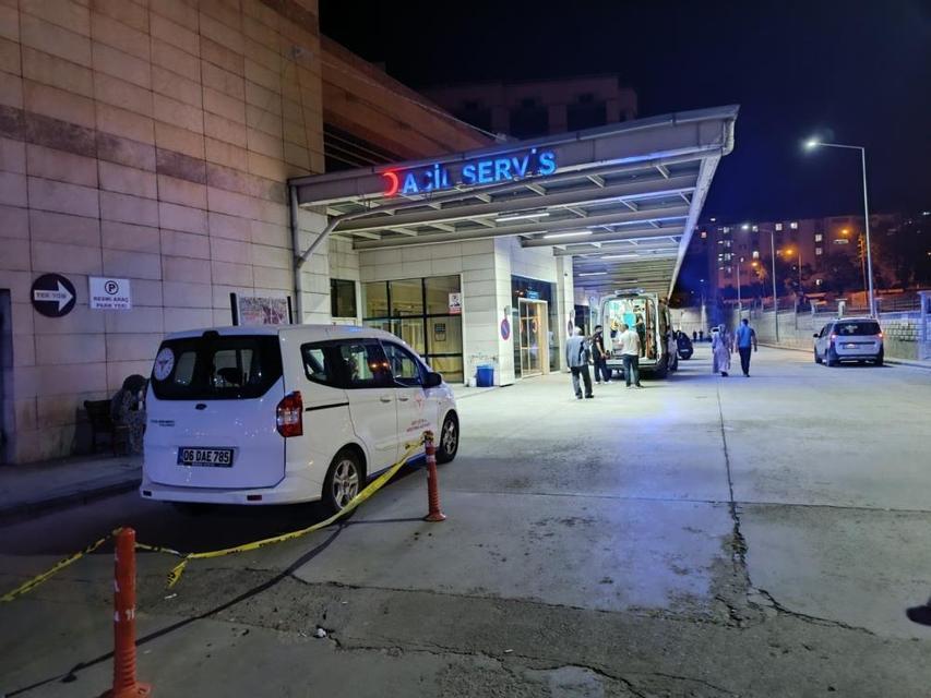 Freni boşalan kamyon kaza yaptı: 5 yaralı