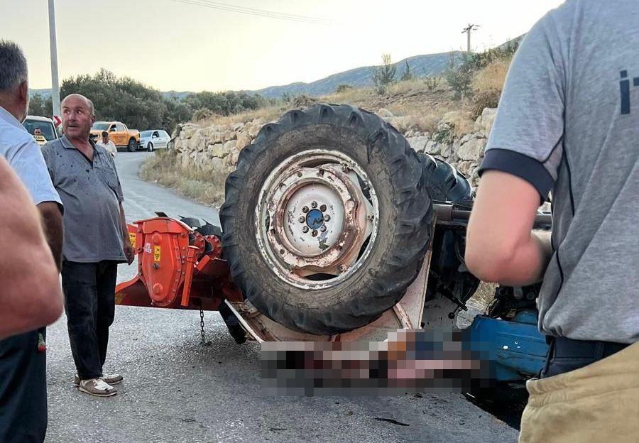 Traktör devrildi: 1 ölü