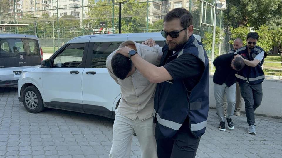 Masaj salonuna fuhuş operasyonu