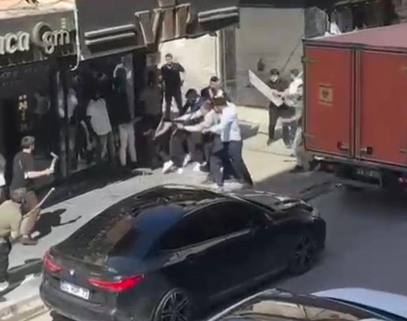 Taşlı sopalı kavgada 9 kişi tutuklandı