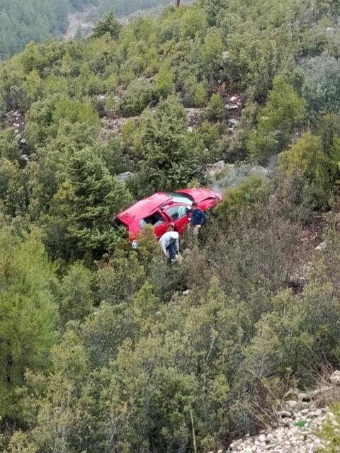 Otomobil uçuruma düştü: 1 yaralı