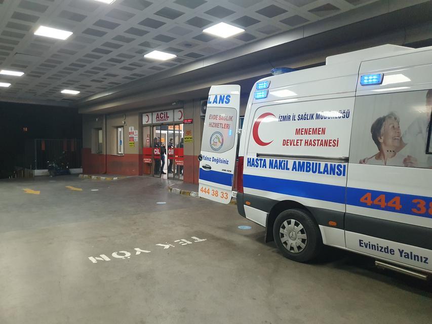 İzmir'de bir kişinin düğüne katılanların üzerine silahla ateş açması sonucu 1 çocuk öldü, 7 kişi yaralandı