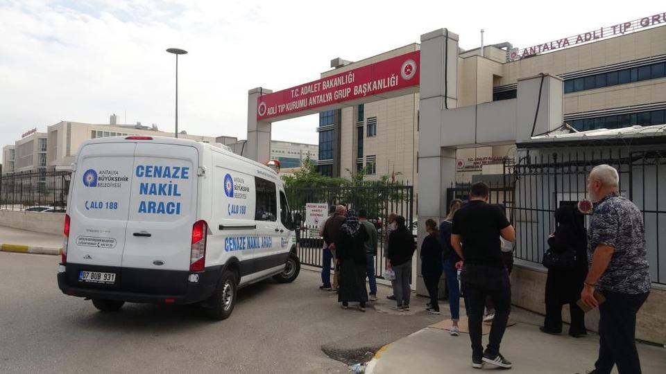 Yolda yürürken yok yere hayattan kopartıldı