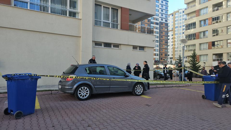 Anjiyo sonrası aracında ölü bulundu