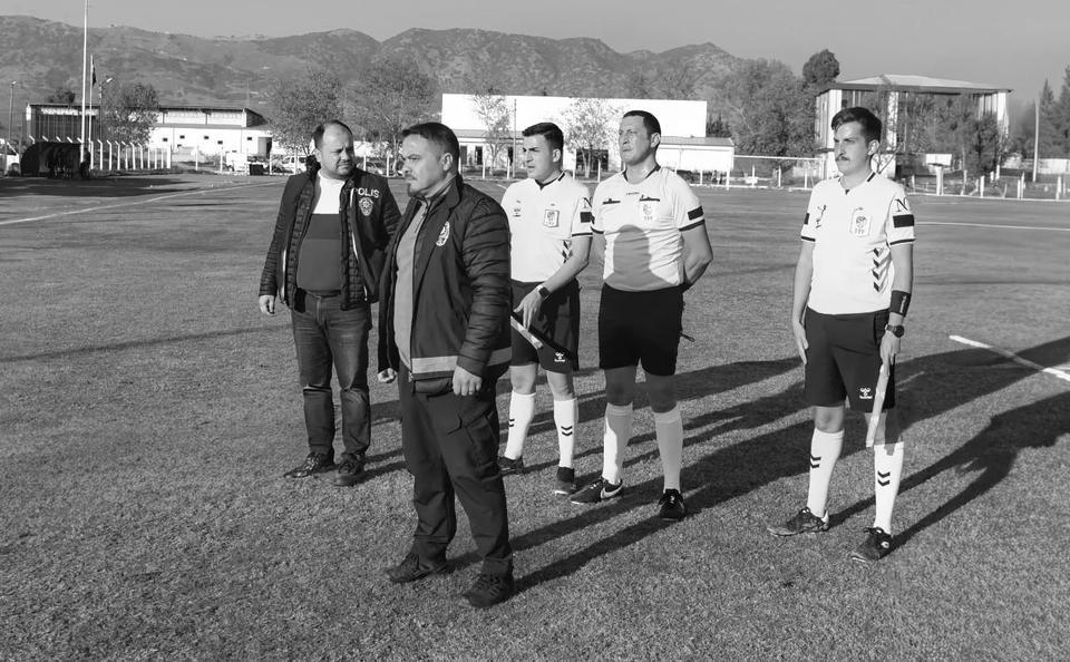 "Bir daha bizim maçlarımızda görmek istemiyoruz!"