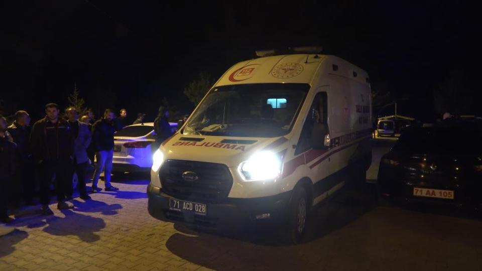 Belediye başkanının akrabası silahlı saldırıda hayatını kaybetti