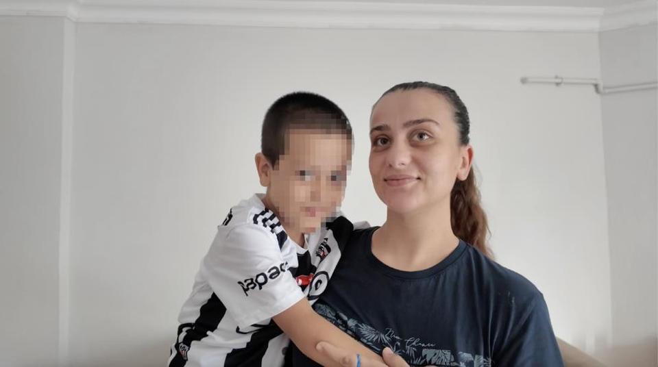 Küçük çocuğa otomobil çarptı, sürücü olay yerinden uzaklaştı