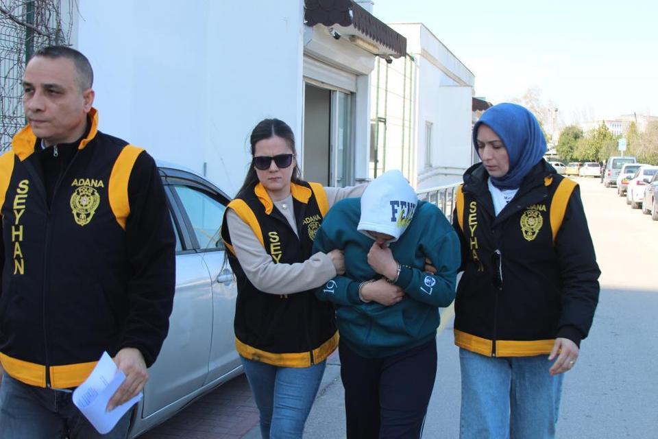 39 yaşındaki kadın kocasını bıçakladı