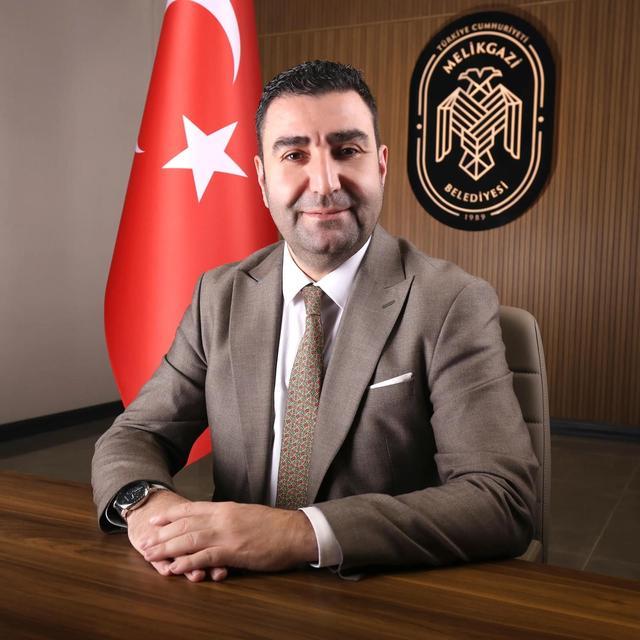 Bisikletten düşen Özel Kalem Müdürü hayatını kaybetti