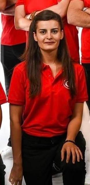 Meslektaşları ulaşamayınca çilingir yardımıyla eve girildi