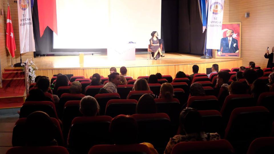 Kuyucak’ta Kurtuluş Savaşı ruhu sahneye taşındı