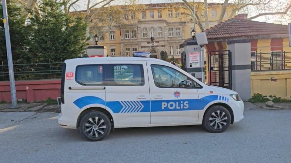 EDİRNE'DE 14 YAŞINDAKİ KIZ ÇOCUĞU OKUL BAHÇESİNDE ÖLÜ BULUNDU