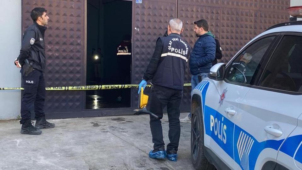 35 yaşındaki adam, iki gün önce kiraladığı iş yerinde ölü bulundu