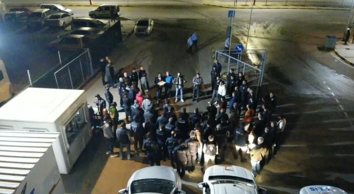 İzmir'de rüşvet operasyonu: 12 tutuklama