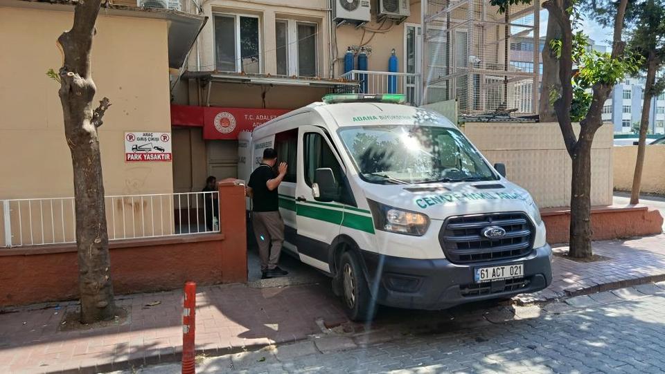 Kayınpeder, zili çalan damadını 3 el ateş ederek öldürdü