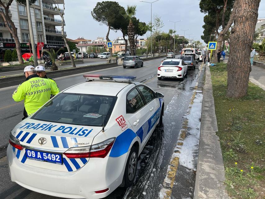 SEYİR HALİNDEKİ OTOMOBİL YANDI