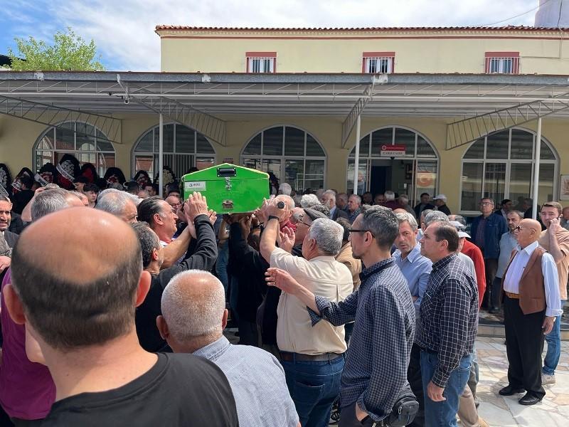 AYDINLI ESKİ FUTBOLCU ERTİN SON YOLCULUĞUNA UĞURLANDI