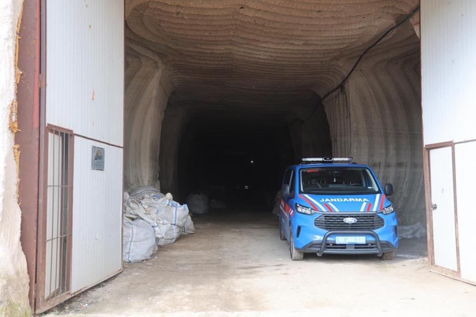 Forkliftin altında kalan işçi hayatını kaybetti