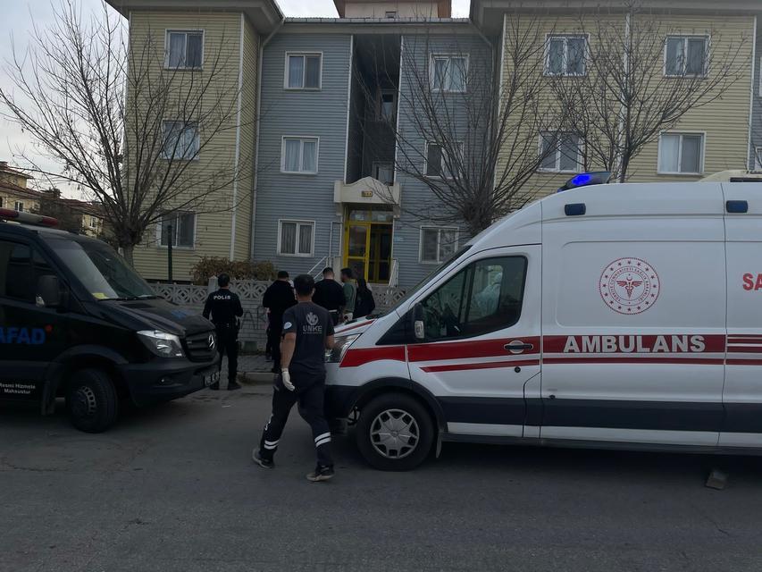 Zehirlendikleri iddiasıyla anne ve 3 çocuğu hastanelik oldu