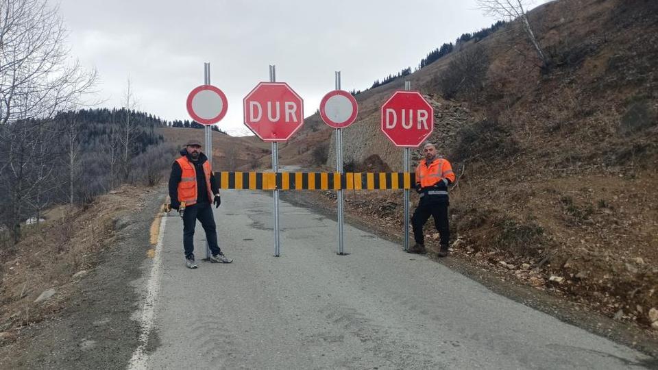 Bu yolu kullanacaklar dikkat: Kış boyunca ulaşıma kapatıldı