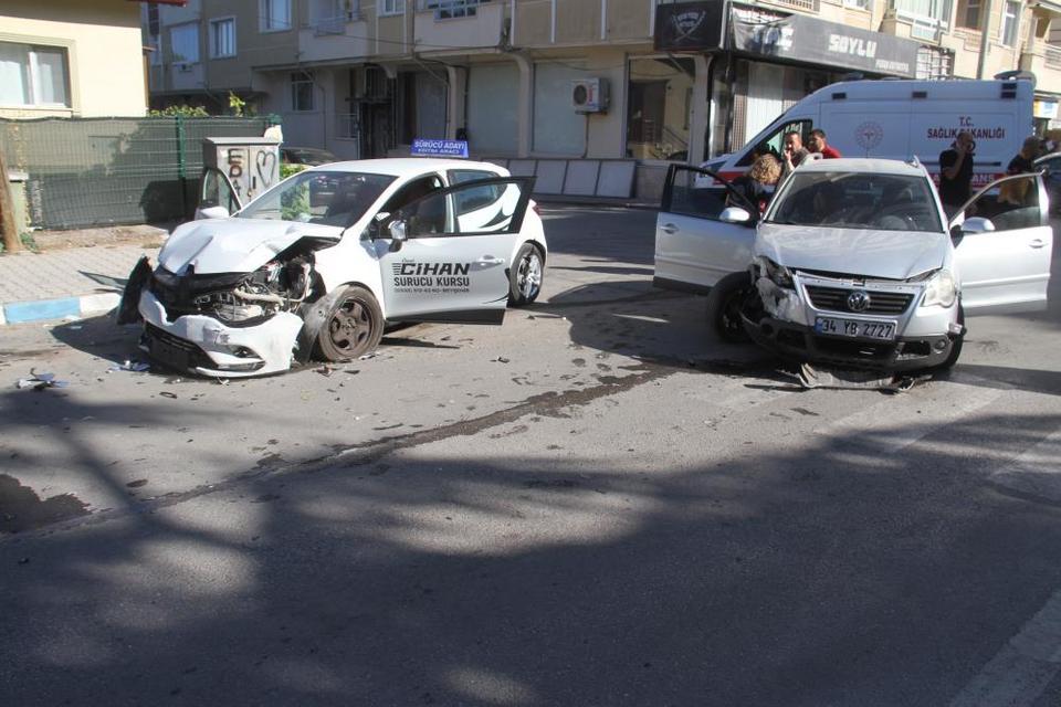 İki ayrı kazada 6 kişi yaralandı
