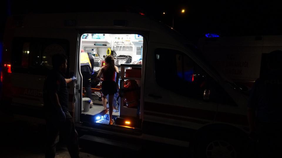 Boğulma tehlikesi geçiren 6 kişi hastaneye kaldırıldı
