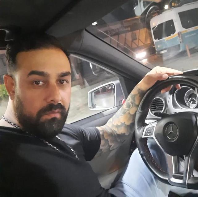 Aydın'ın dibinde dehşet! Hareket halindeki aracın peşinden koşup sürücüyü bıçakladı