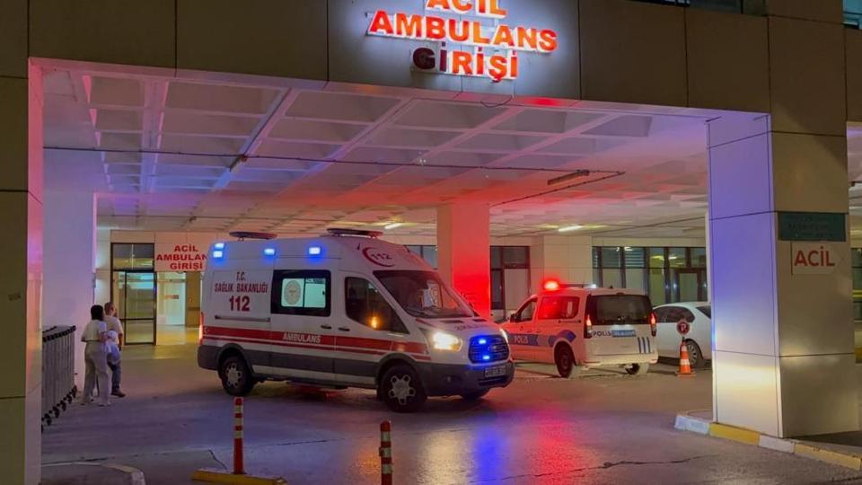 Ailesini önce zehirledi sonra yaktı
