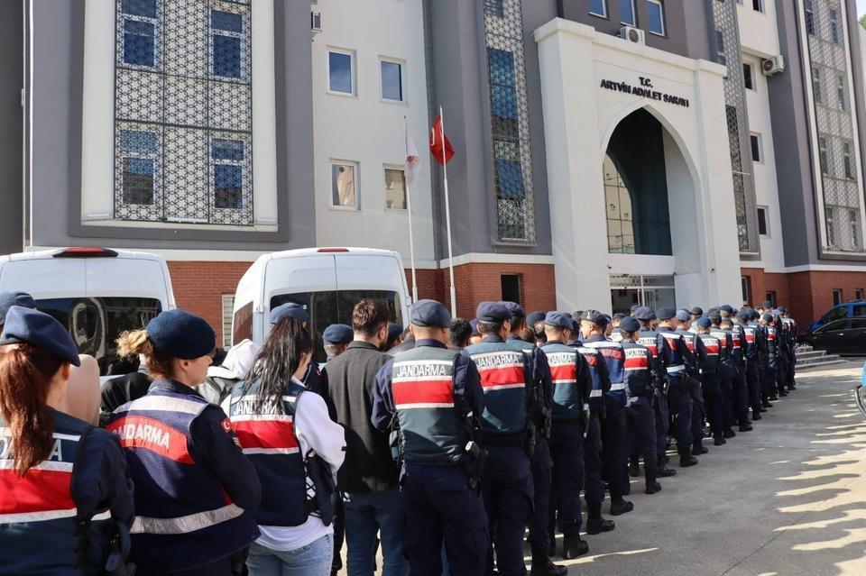 5 ilde dolandırıcılık operasyonu: 25 tutuklama