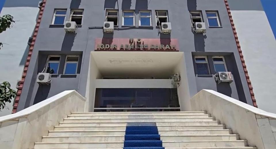 "Rüşvet" soruşturmasında 2 avukat gözaltına alındı