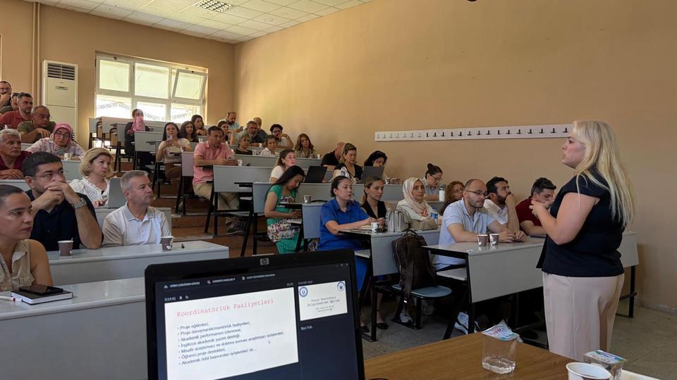 ADÜ'de akademisyenler için yeni dönem başladı