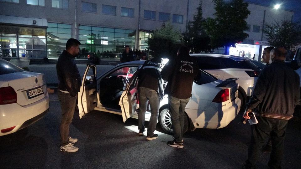 İki grup arasında silahlı ve bıçaklı kavga: 1 yaralı, 2 gözaltı