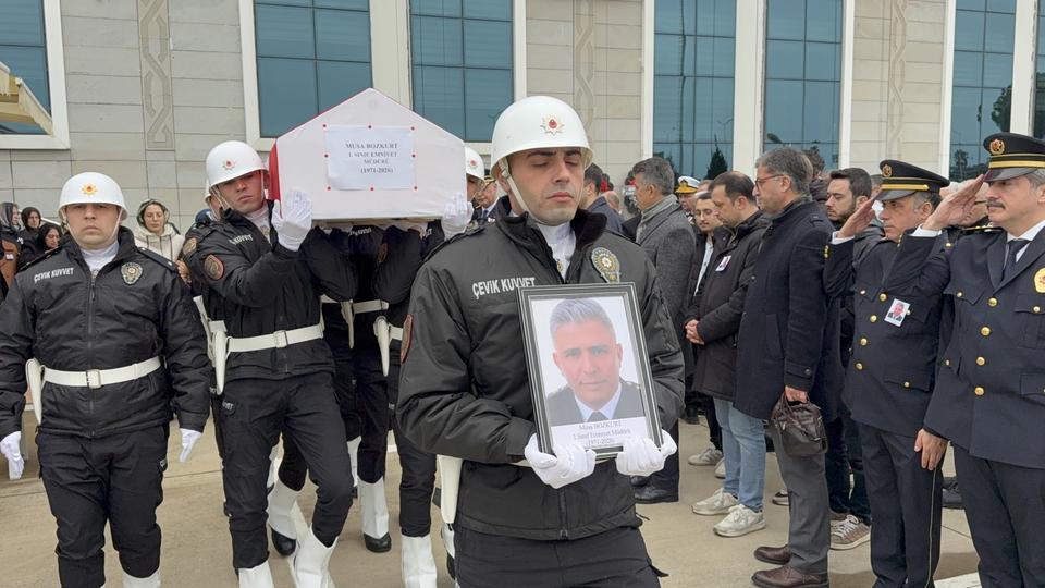 Emniyet Müdürü Bozkurt, son yolculuğuna uğurlandı