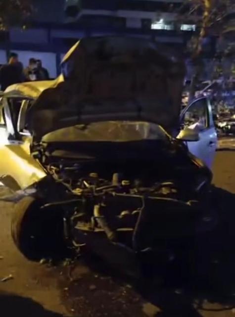 İki farklı trafik kazasında 4 kişi yaralandı