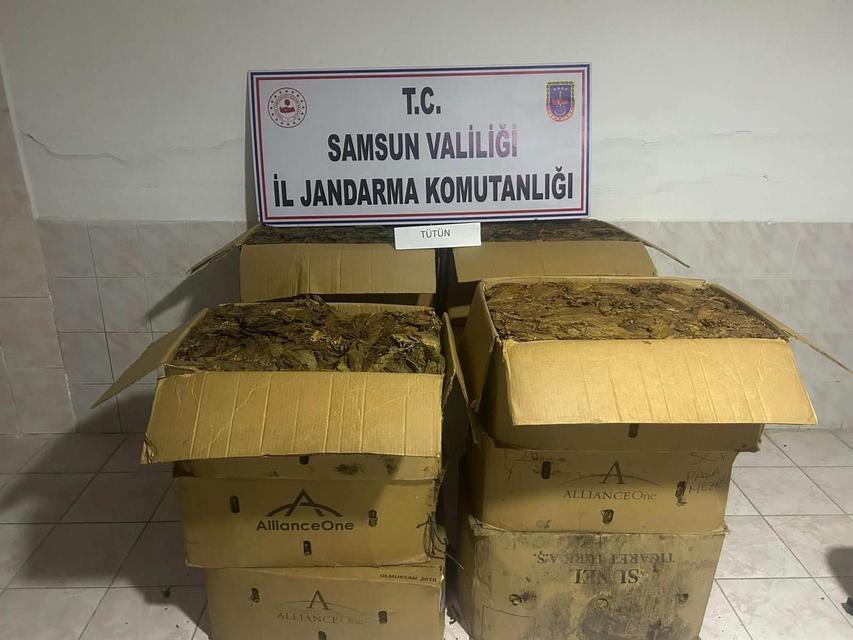 TÜTÜN HIRSIZI JANDARMA TARAFINDAN YAKALANDI