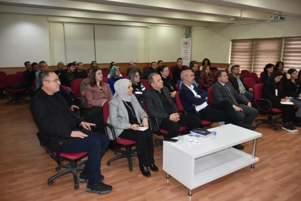 Aydın’da kuru incir alarmı: Toksin riskine karşı kritik toplantı başladı