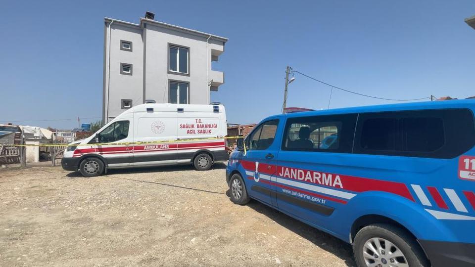 55 yaşındaki kadın evinde ölü olarak bulundu