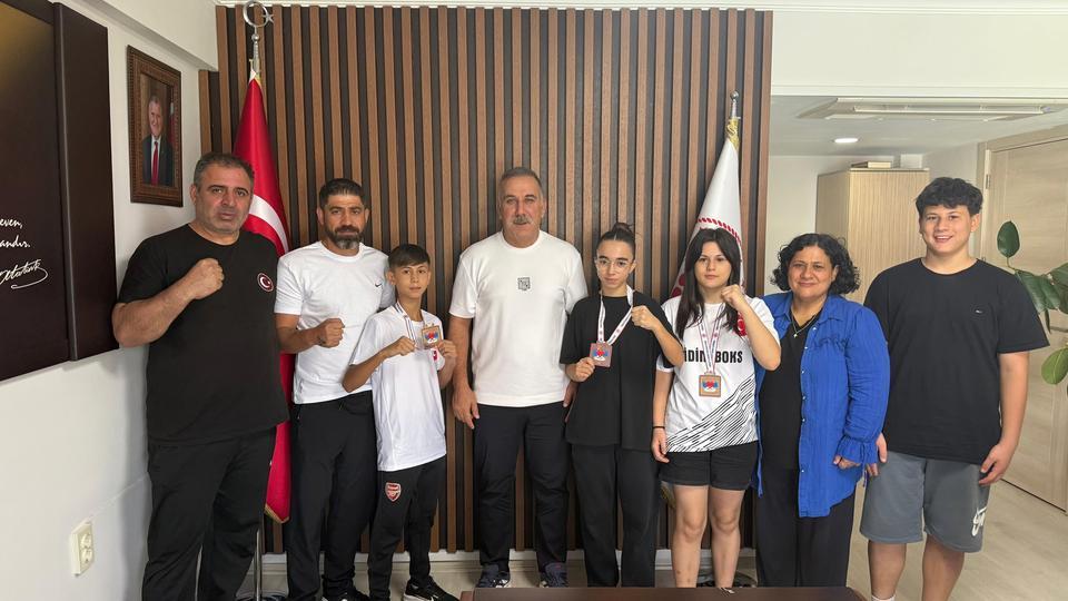 Aydınlı genç boksörlerden Türkiye Şampiyonası'nda 3 madalya