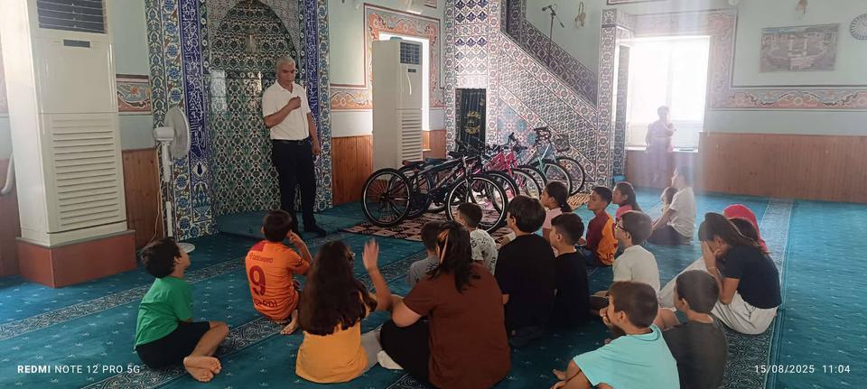 Çine'de  Kur’an-ı Kerim başarısına bisiklet ödülü