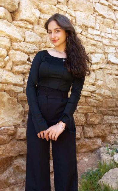 TERS ŞERİTTEN GELEN SÜRÜCÜNÜN SEBEP OLDUĞU KAZADA BİR KİŞİ DAHA HAYATINI KAYBETTİ TERS ŞERİTTEN GELEN ARACIN ÇARPTIĞI MOTOSİKLET KAZASINDA GENÇ KIZ TÜM MÜDAHALELERE RAĞMEN HAYATINI KAYBETTİ